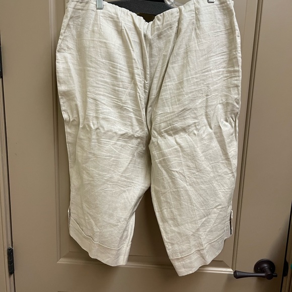 Beige, linen crop pants - Picture 4 of 4
